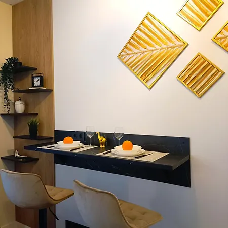 One Bedroom In Old Town Apartment