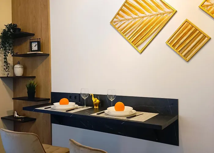 One Bedroom In Old Town Apartment